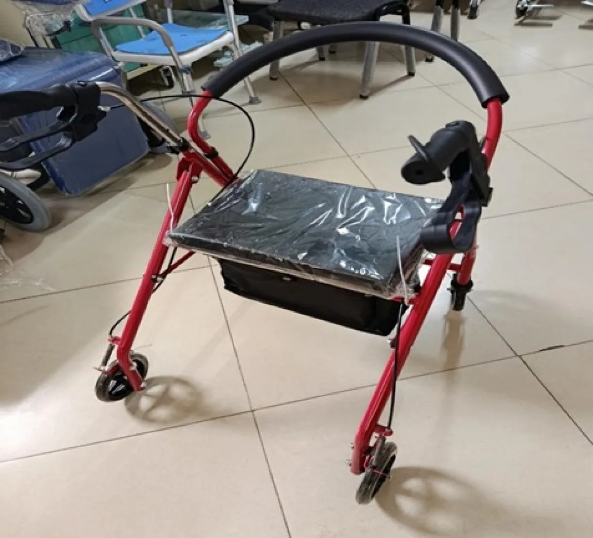 Foldable Rollator Walker with Seat
