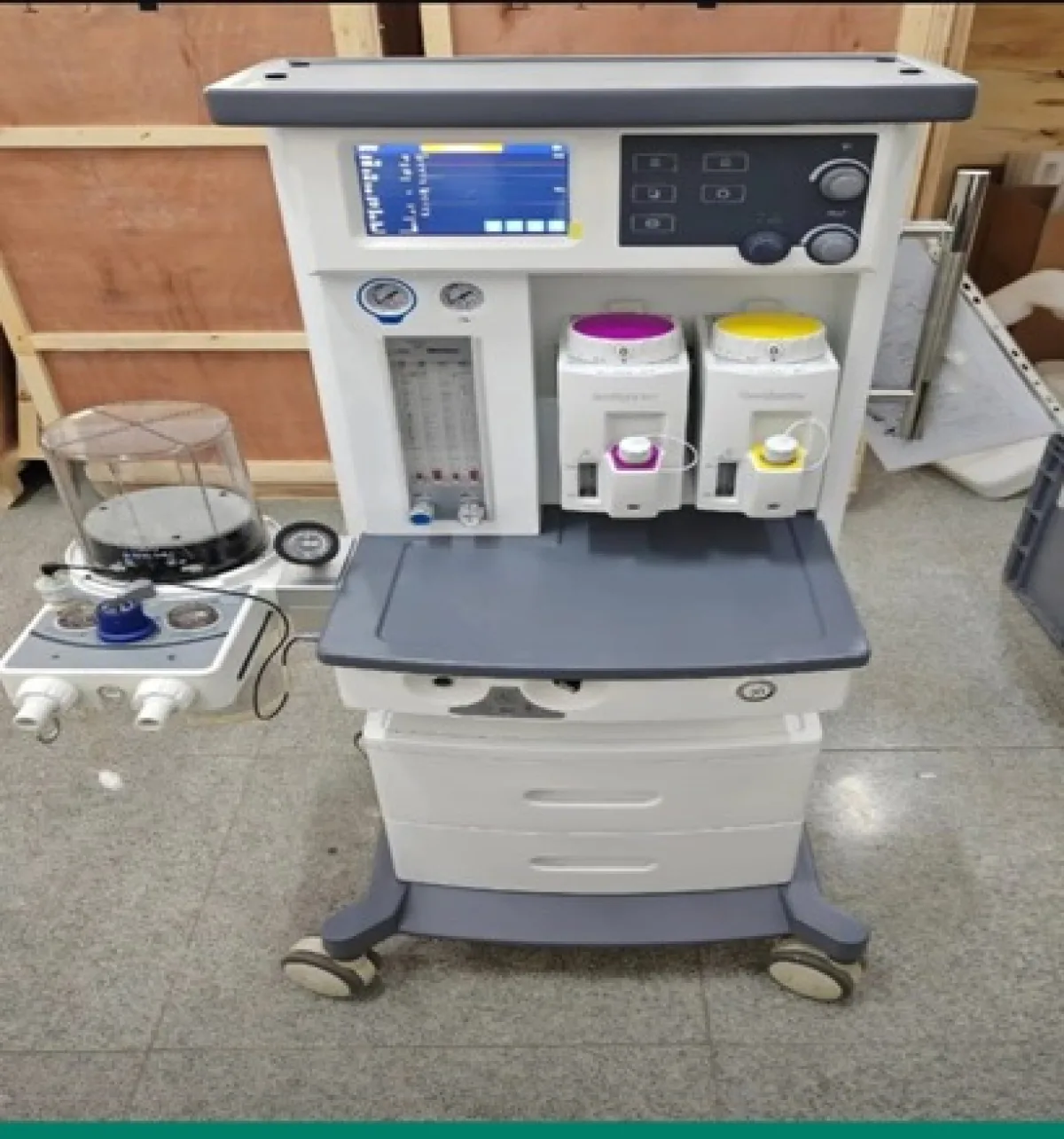 Anesthesia Machine with Patient Monitor